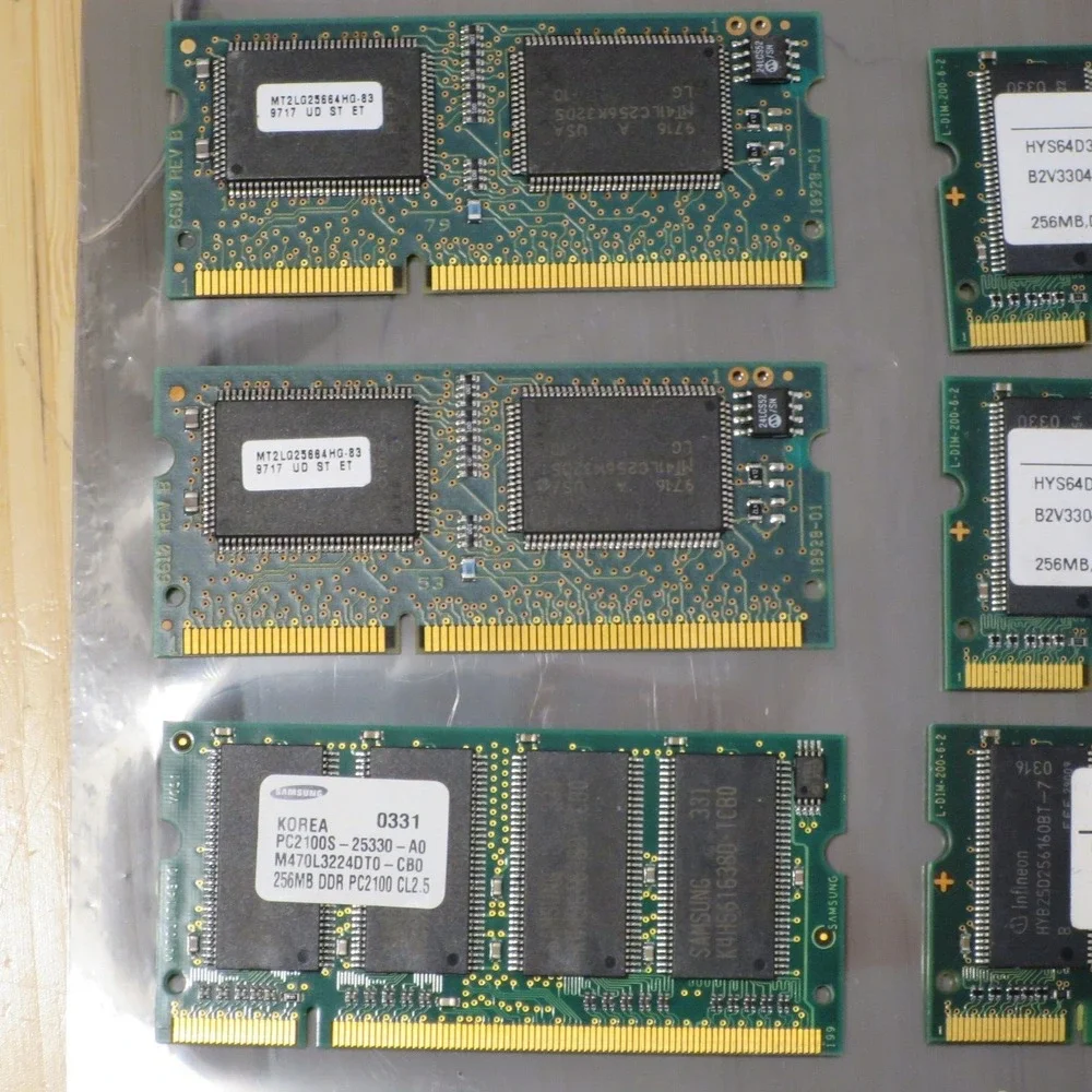 Lot of 21 Assorted‎ Brands & Sizes SODIMM Laptop Ram Memory - Untested